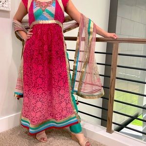 3 piece embroidered kurta set in pink gold green